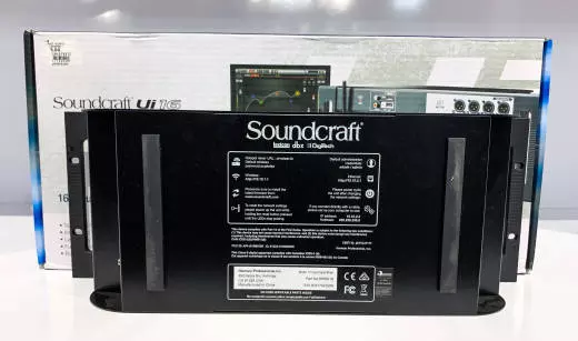 Soundcraft - Ui-16 Compact 16 Input Remote-Controlled Digital Mixer 2
